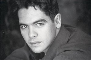 Фото - Алексис Крус: 298x197 / 12 Кб