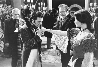 Фото - Стюарт Уилсон: 326x224 / 25 Кб