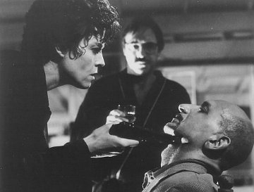 Фото - Стюарт Уилсон: 360x273 / 18 Кб