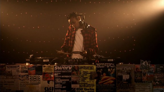 Фото - Charles Mnene: 576x324 / 30 Кб