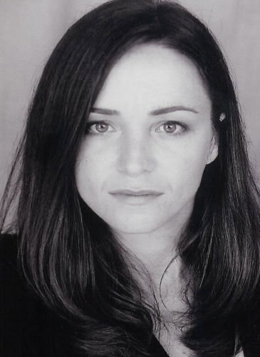 Фото - Кейт Майлз: 365x500 / 29 Кб