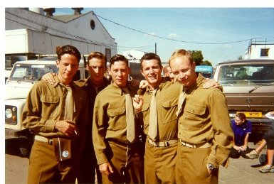 Фото - Николас Аарон: 385x259 / 33 Кб