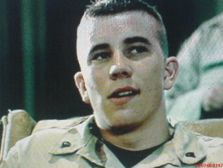 Фото - Йен Вирго: 453x340 / 32 Кб