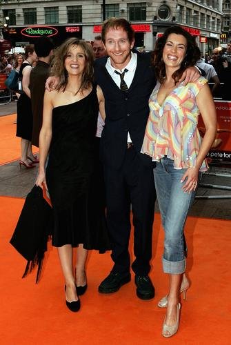 Фото - Кейт Магоуэн: 335x500 / 41 Кб