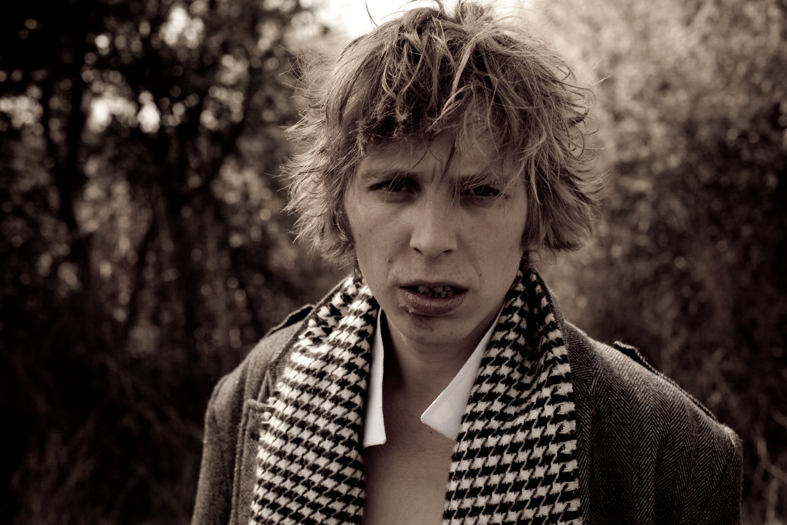 Фото - Бронсон Уэбб: 1600x1067 / 287 Кб