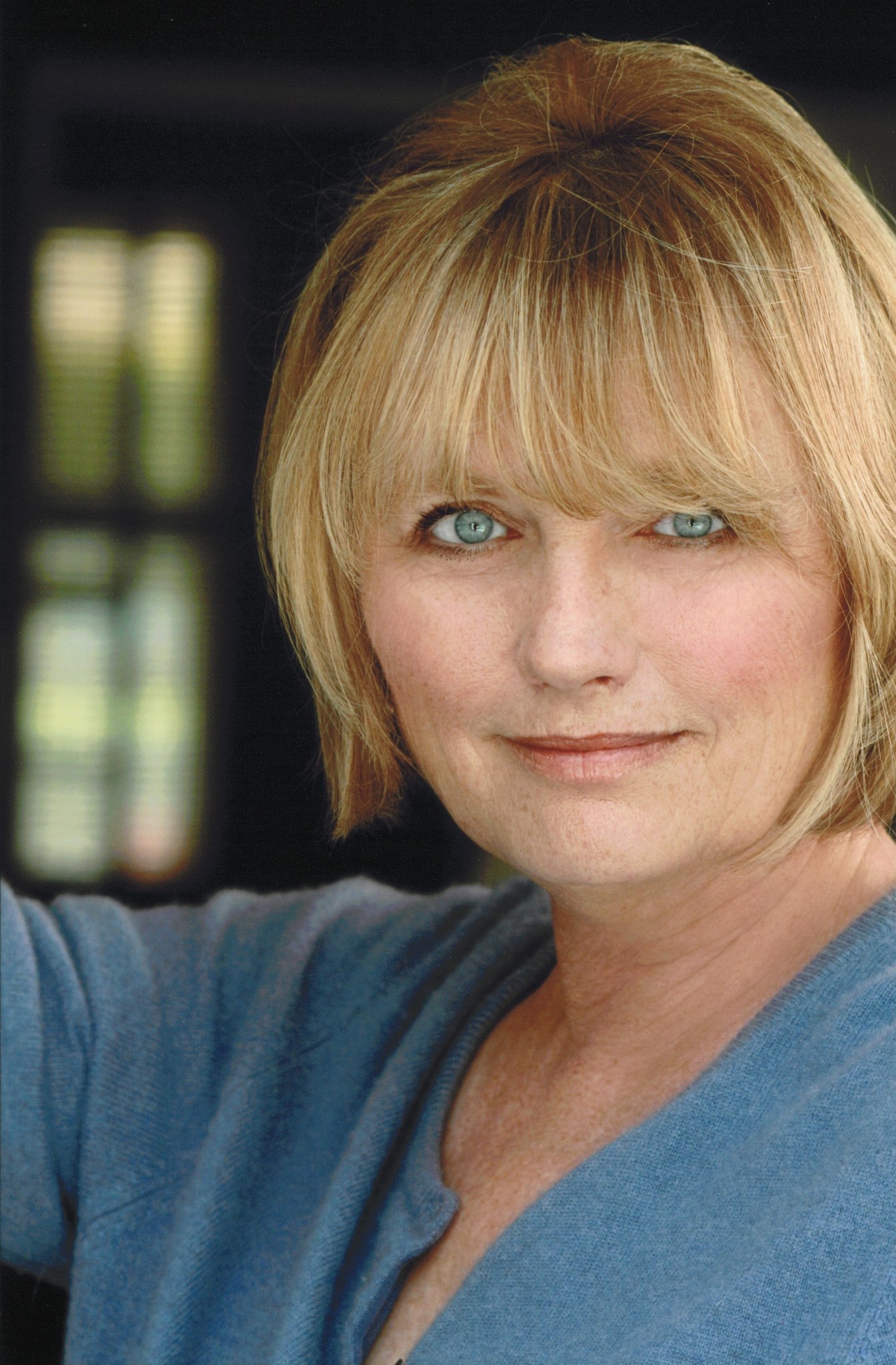 Фото - Тесс Харпер: 1345x2048 / 416 Кб