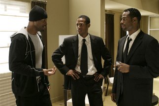 Фото - Кинен Айвори Уэйнс: 323x215 / 17 Кб