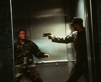 Фото - Кинен Айвори Уэйнс: 384x310 / 21 Кб