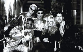 Фото - Кори Пэйдж: 281x175 / 19 Кб