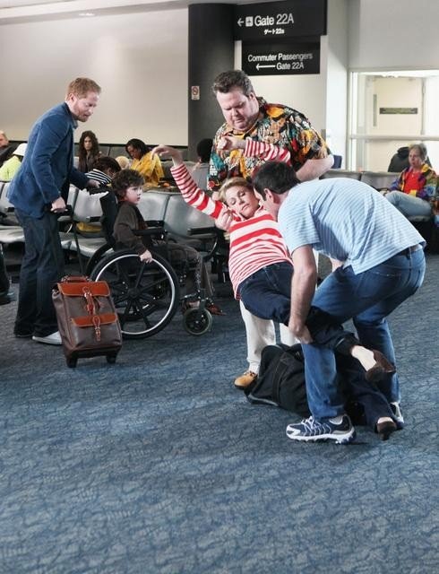 Фото - Джули Боуэн: 490x640 / 75 Кб