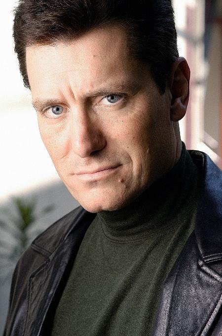 Фото - Джон ДеМита: 450x680 / 75 Кб