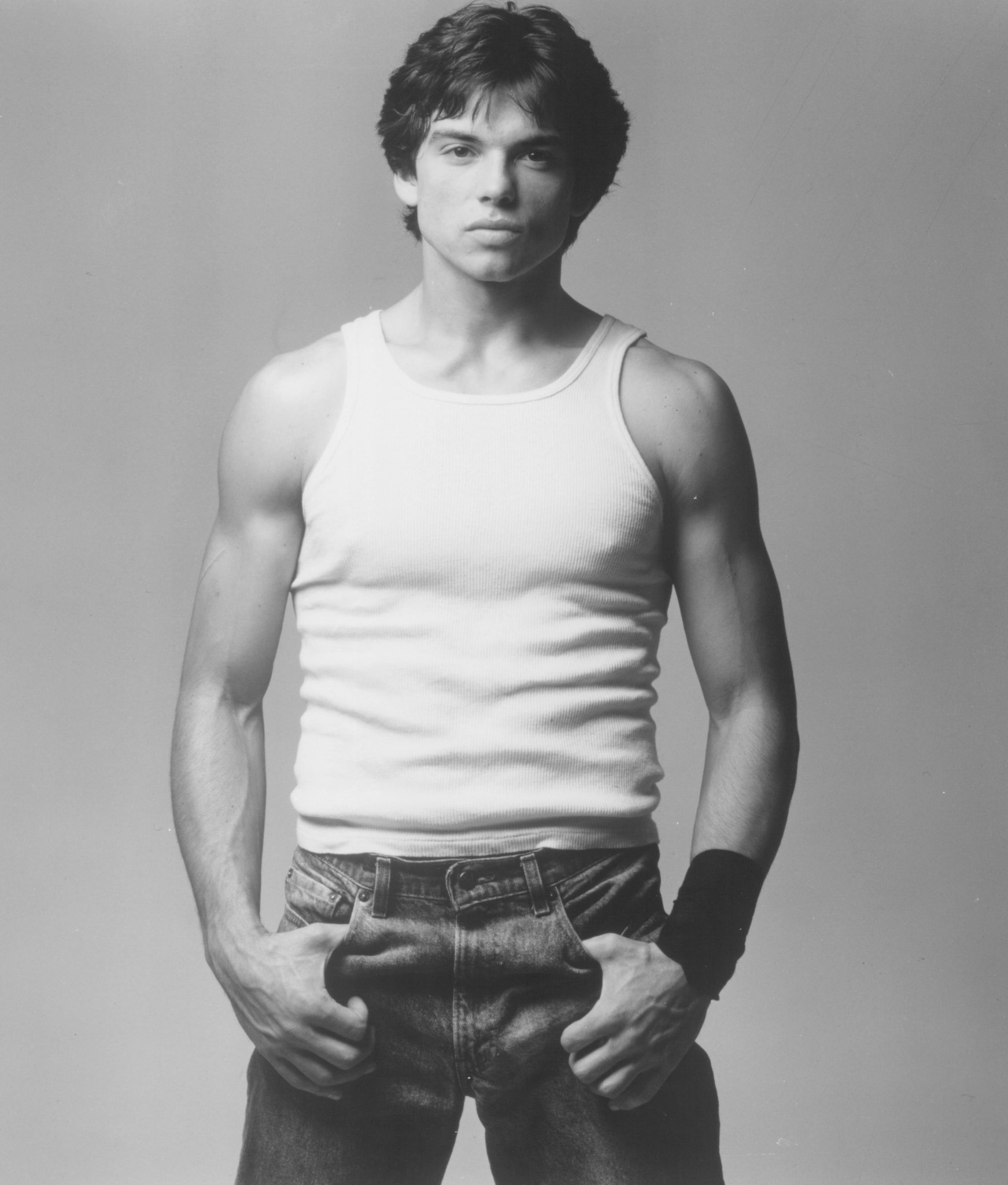 Фото - Джейсон Гедрик: 1743x2048 / 295 Кб