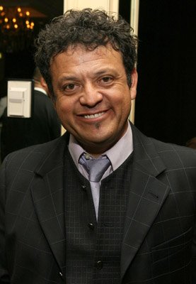 Фото - Пол Родригес: 277x400 / 21 Кб