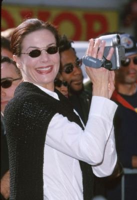 Фото - Терри Фаррелл: 274x400 / 21 Кб