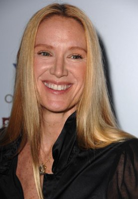 Фото - Келли Линч: 277x400 / 20 Кб