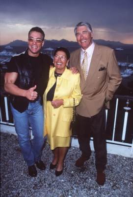 Фото - Жан-Клод Ван Дамм: 271x400 / 25 Кб