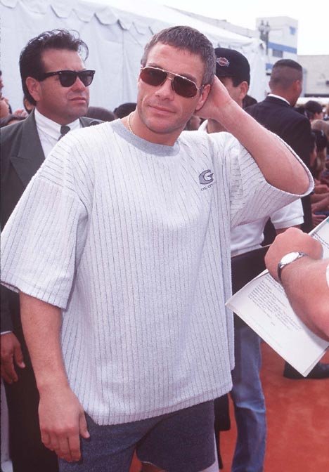 Фото - Жан-Клод Ван Дамм: 468x672 / 62 Кб