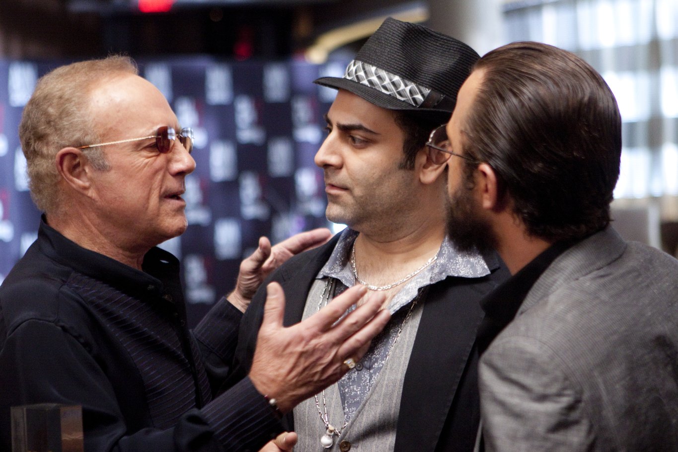 Фото - Джованни Рибизи: 1365x910 / 203 Кб