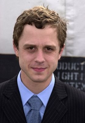 Фото - Джованни Рибизи: 278x400 / 21 Кб