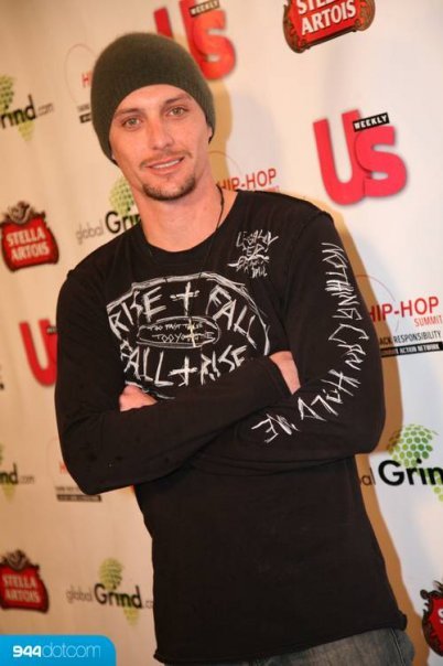 Фото - Hunter G. Williams: 402x604 / 44 Кб