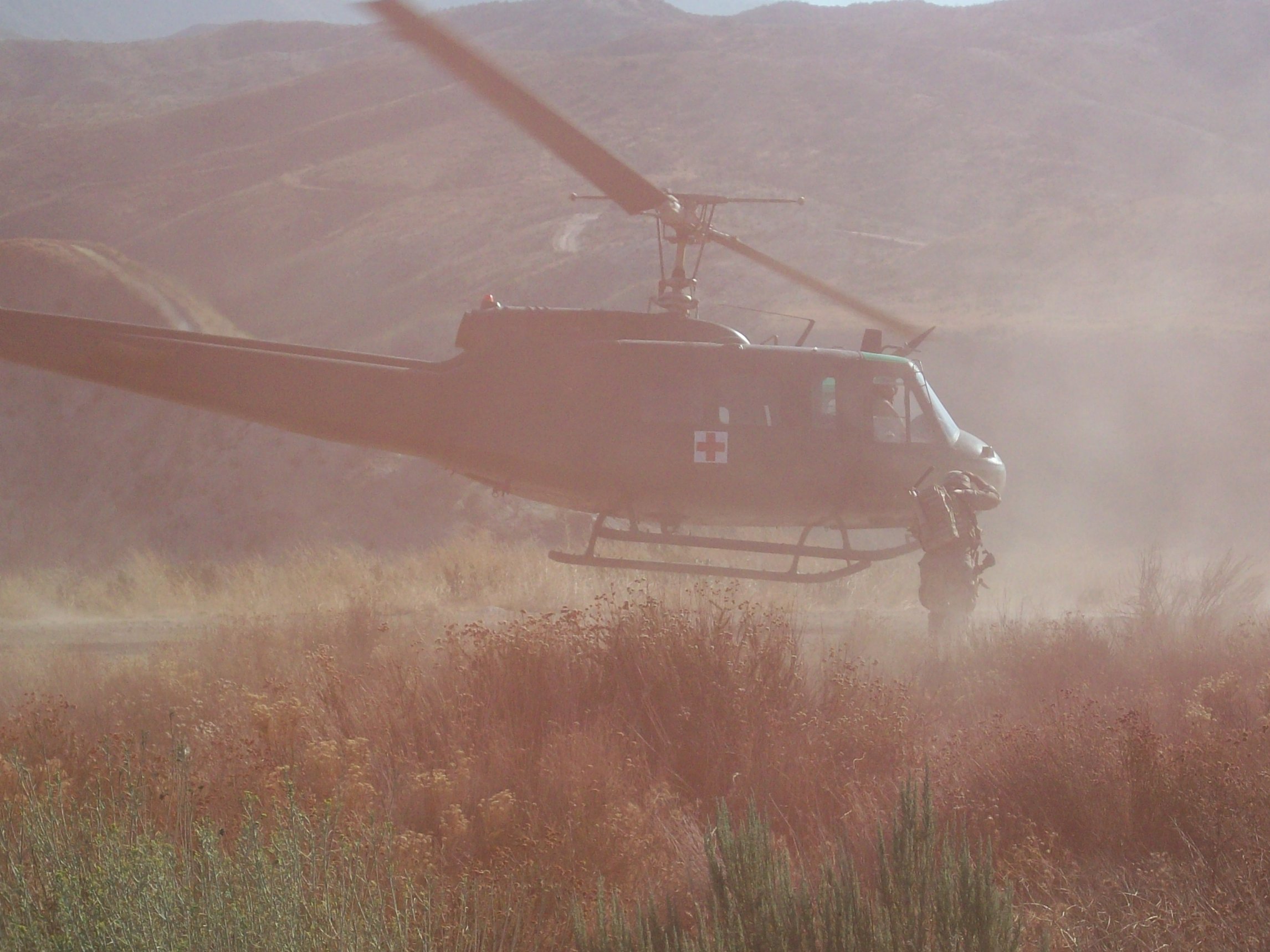 Фото - Peter McKernan: 2292x1719 / 448 Кб