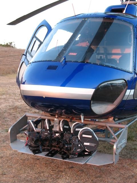 Фото - Peter McKernan: 480x640 / 65 Кб