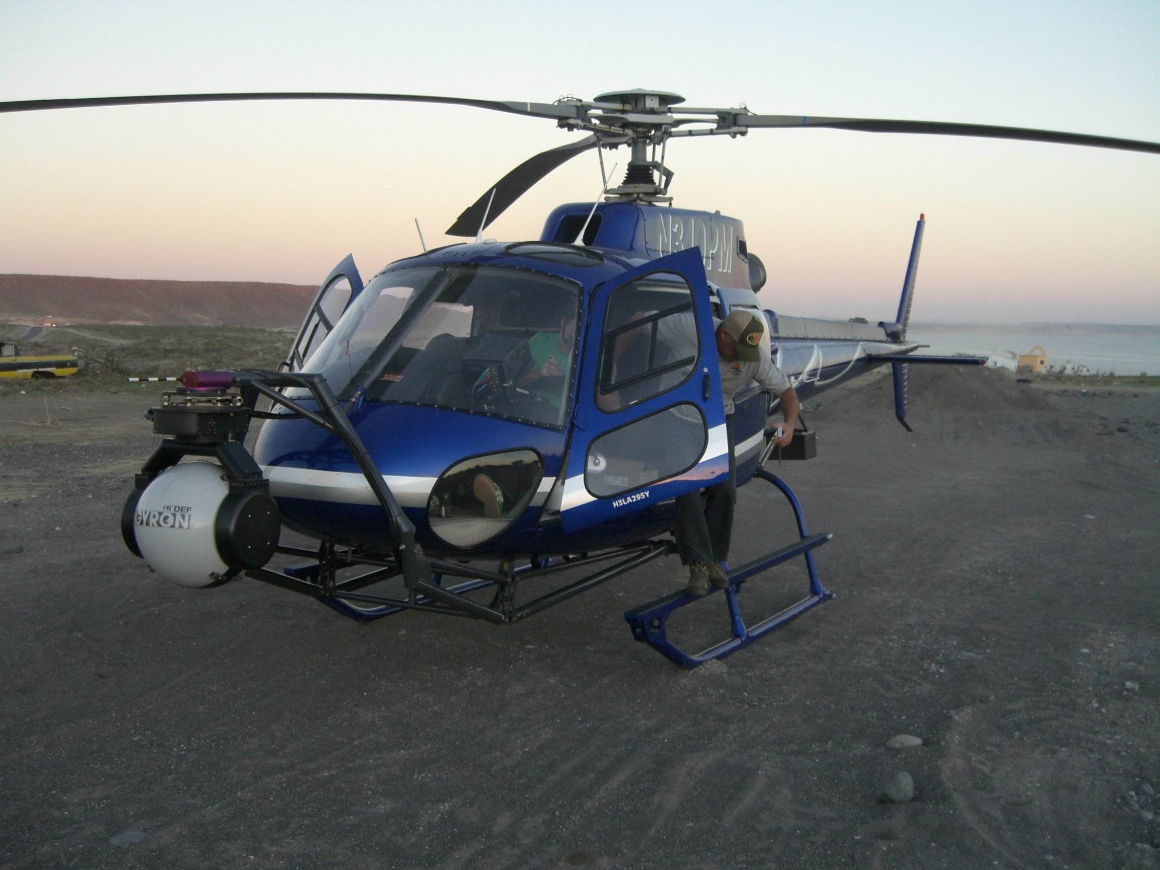 Фото - Peter McKernan: 2304x1728 / 437 Кб