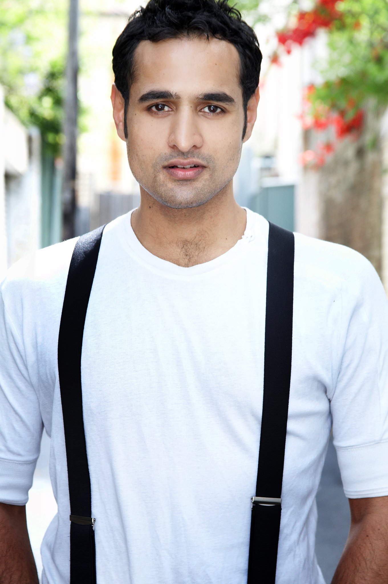 Фото - Николас Браун: 1361x2048 / 313 Кб