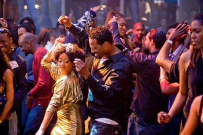 Фото - Эссенс Эткинс: 400x267 / 35 Кб