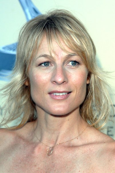 Фото - Энджи Милликен: 402x600 / 48 Кб