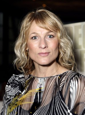 Фото - Энджи Милликен: 298x400 / 35 Кб