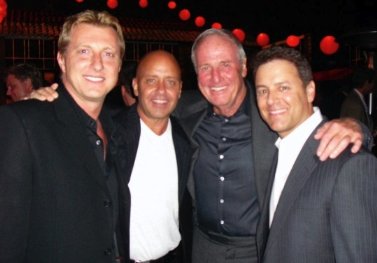 Фото - Уильям Забка: 377x263 / 19 Кб