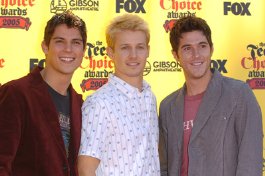 Фото - Уилл Эстес: 265x176 / 15 Кб