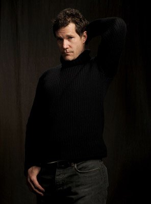 Фото - Дилан Уолш: 296x400 / 12 Кб