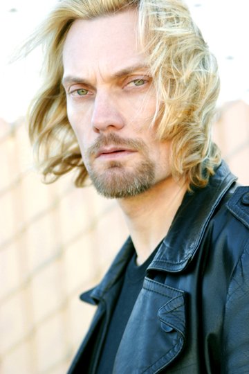 Фото - Yan Birch: 360x540 / 35 Кб