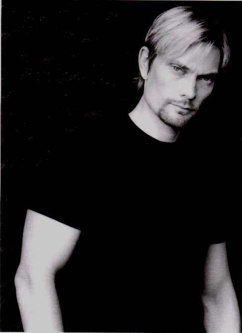 Фото - Yan Birch: 487x671 / 23 Кб