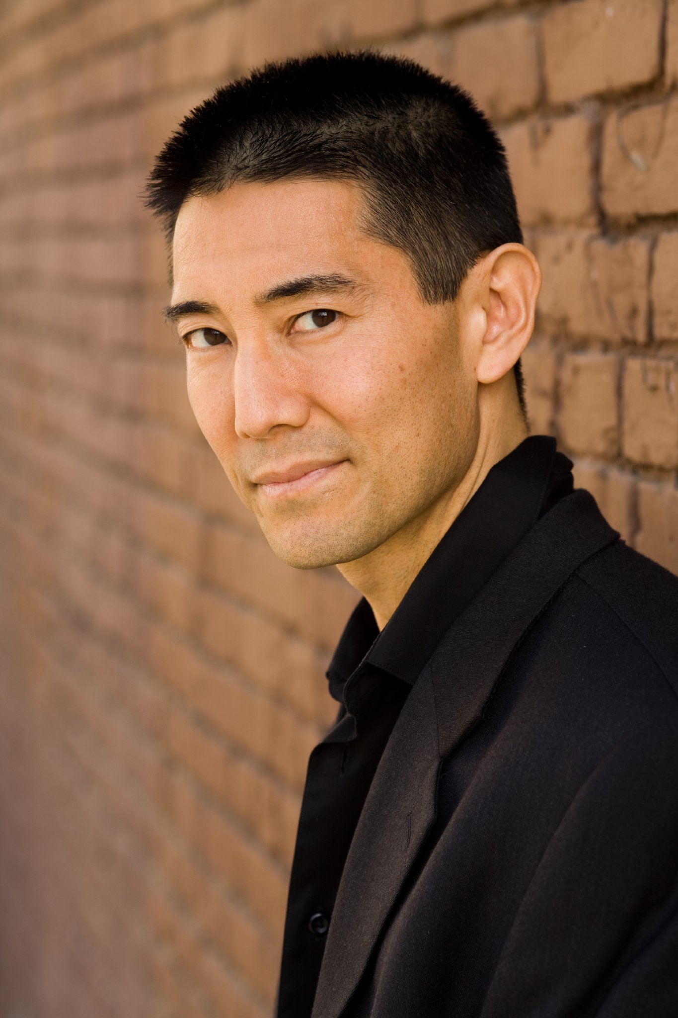 Фото - Хенри Хаяси: 1365x2048 / 283 Кб