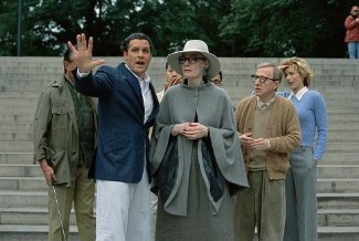 Фото - Теа Леони: 325x218 / 21 Кб