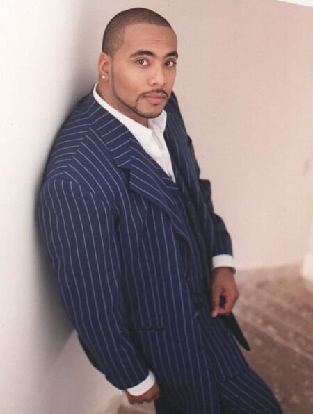 Фото - Mailon Rivera: 450x596 / 32 Кб