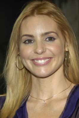 Фото - Оливия д'Або: 266x400 / 23 Кб