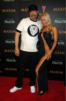 Фото - Айс-Ти: 262x400 / 25 Кб