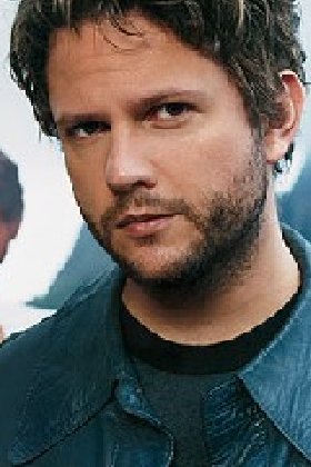 Фото - Селтон Мелу: 280x420 / 30 Кб