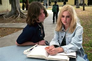 Фото - Элисон Ломан: 296x195 / 19 Кб