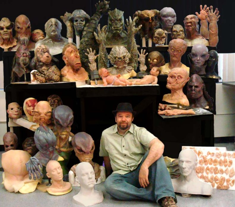 Фото - Barney Burman: 791x695 / 117 Кб