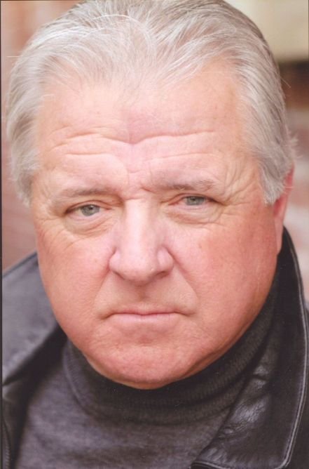 Фото - Майкл Виллани: 441x668 / 42 Кб