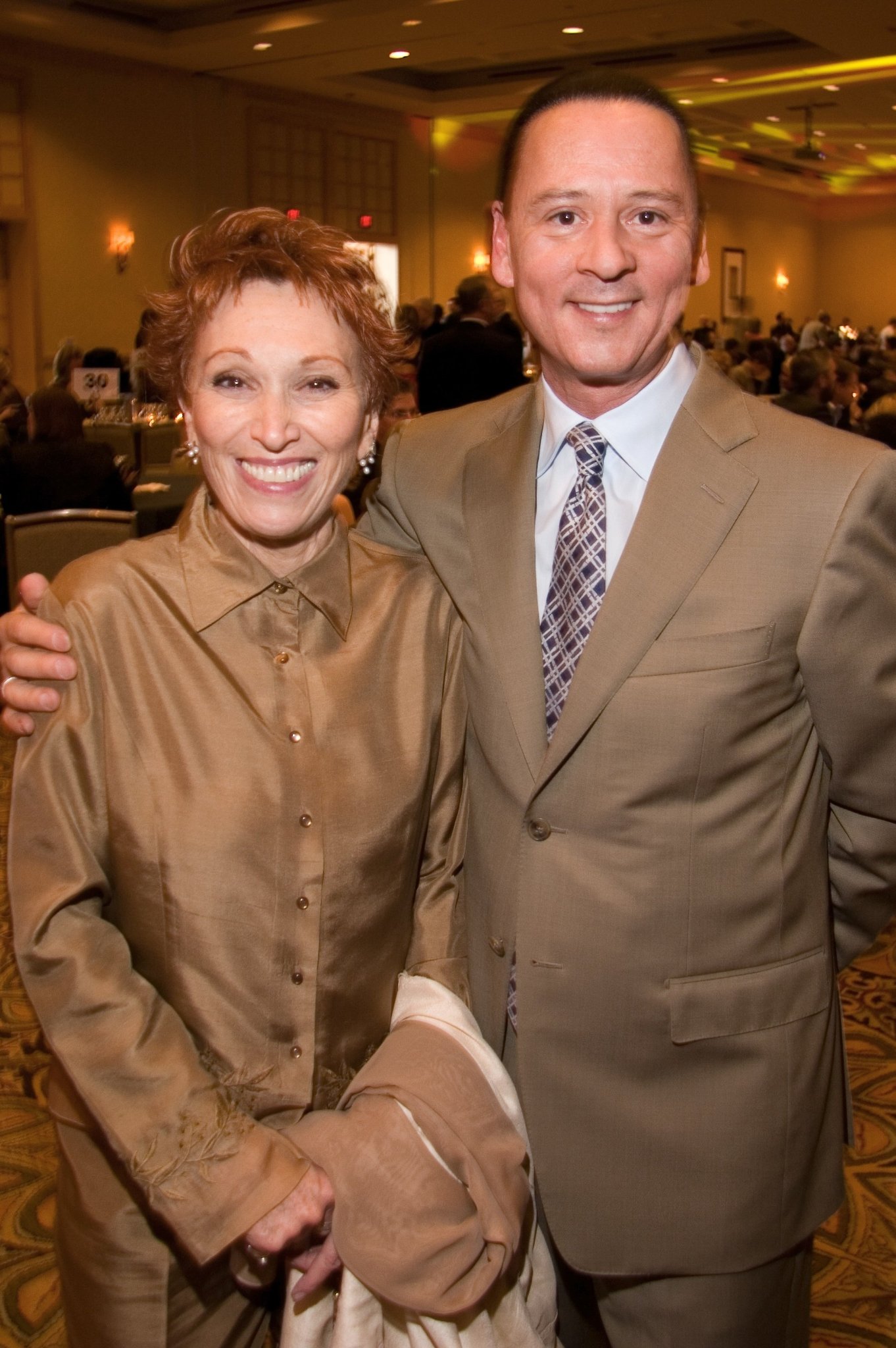 Фото - Babs Chula: 1362x2048 / 380 Кб