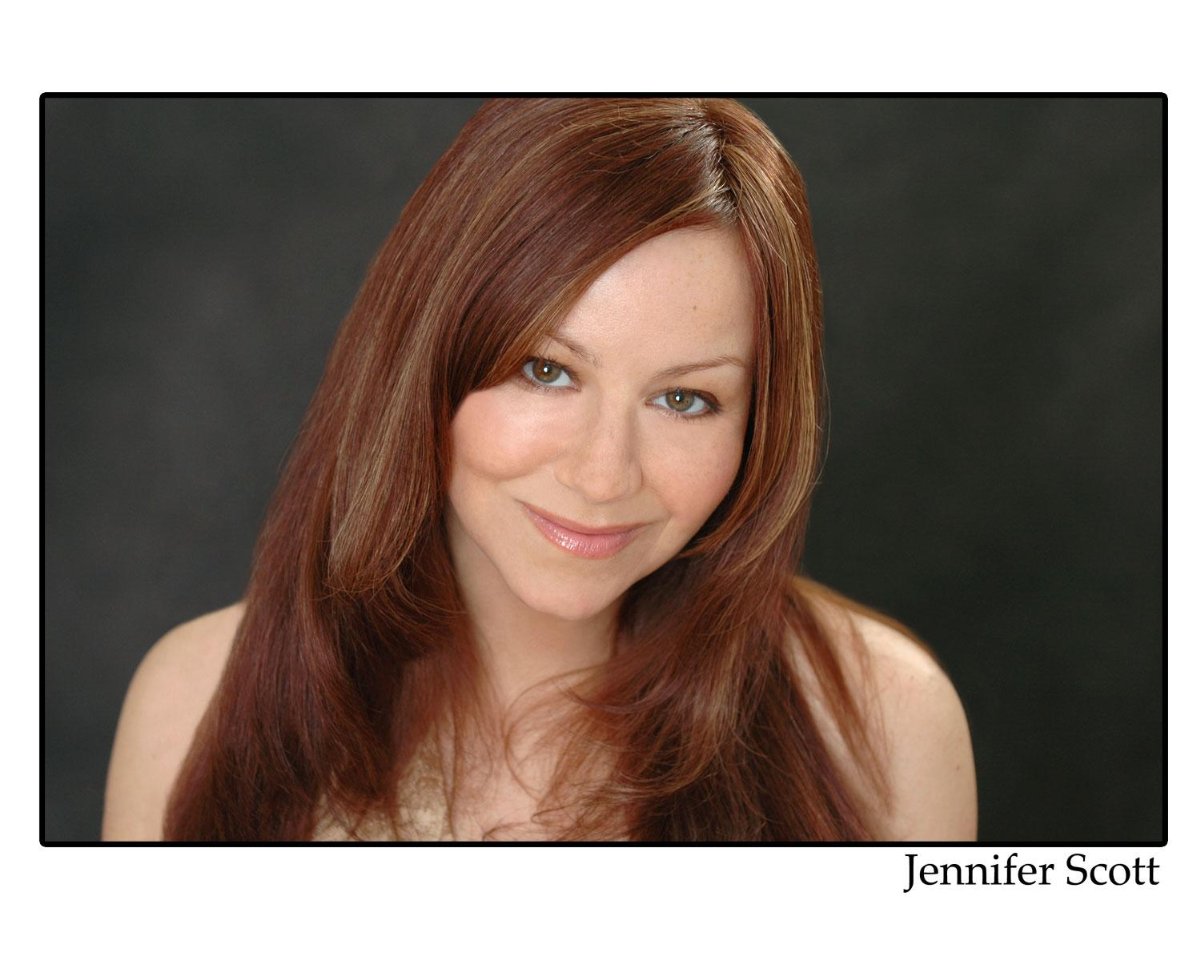 Фото - Jennifer Scott: 1200x960 / 122 Кб