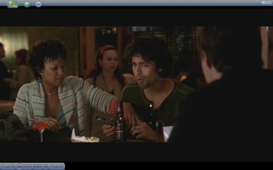 Фото - Jennifer Scott: 900x562 / 45 Кб