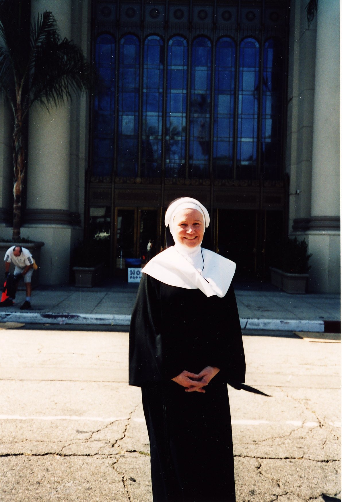 Фото - Роберта Бэссин: 1192x1750 / 304 Кб