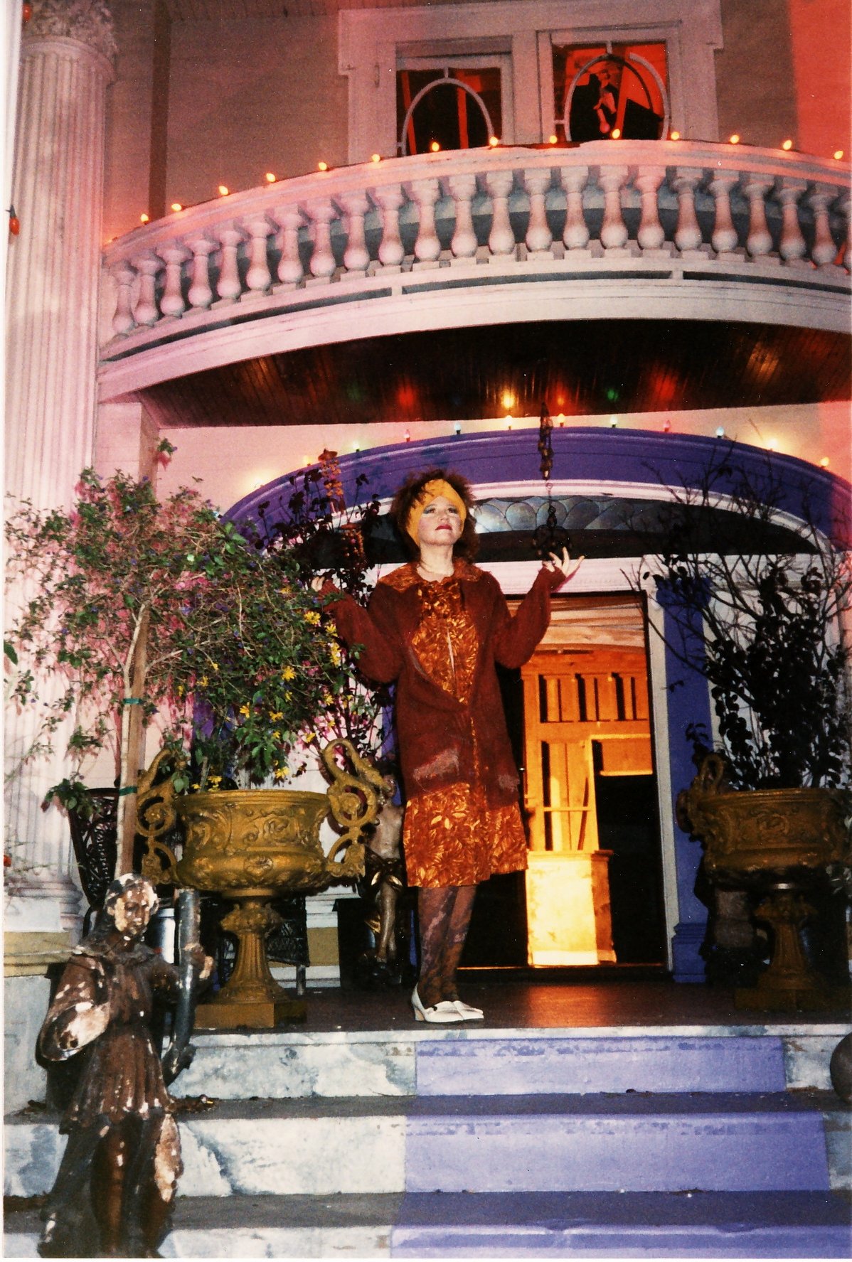 Фото - Роберта Бэссин: 1198x1775 / 480 Кб